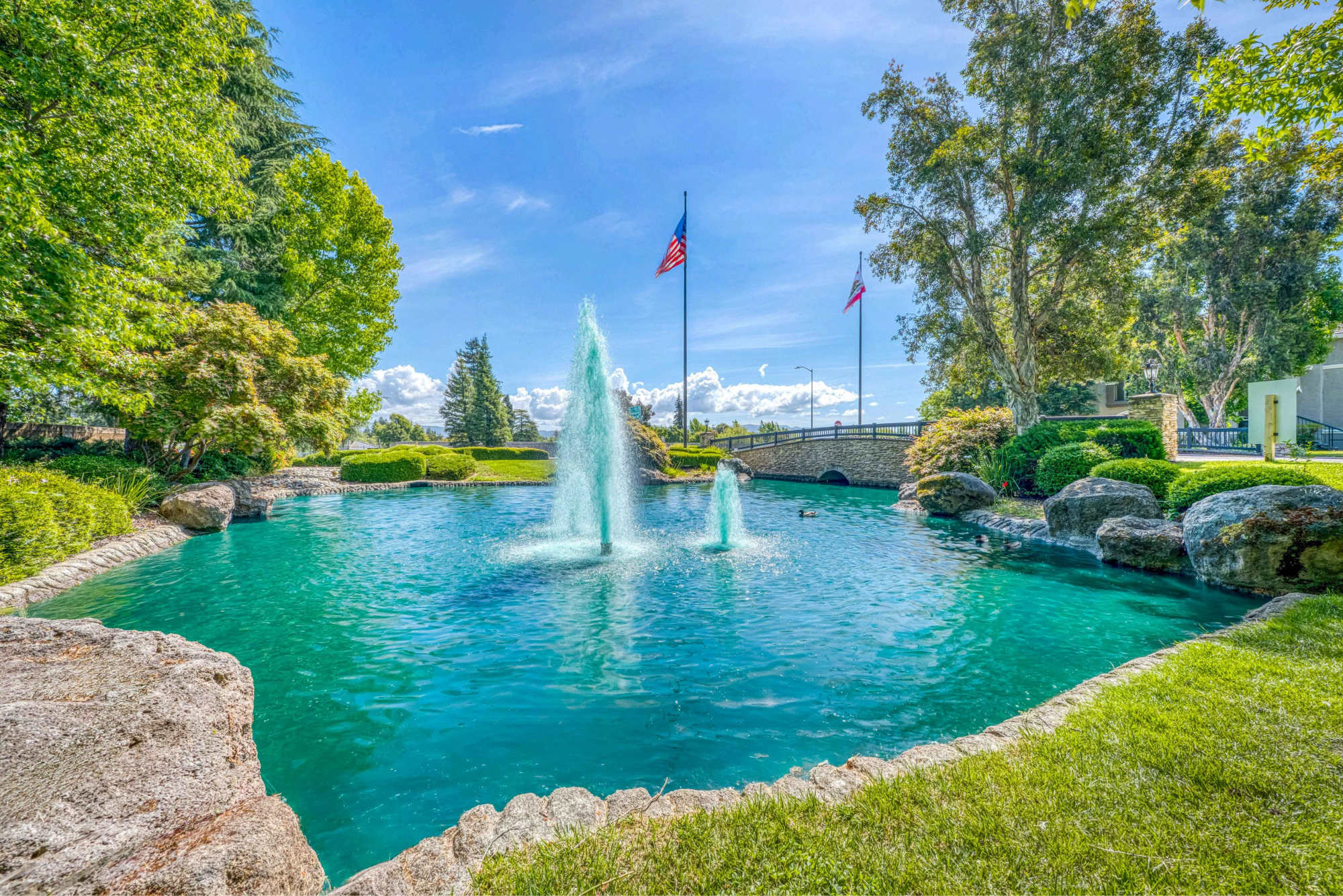 Front Pond at entrance at Hawthorn Village Apartments in Napa, California