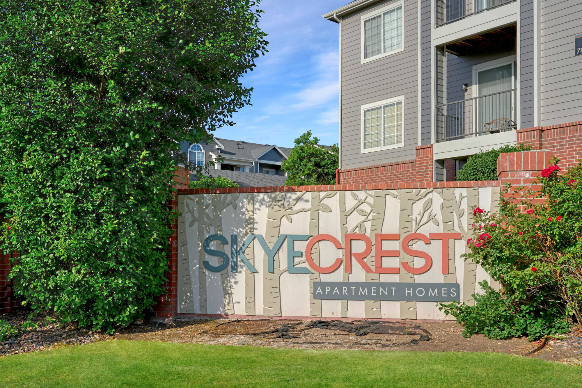 Monument Sign at Skyecrest Apartments in Lakewood, Colorado