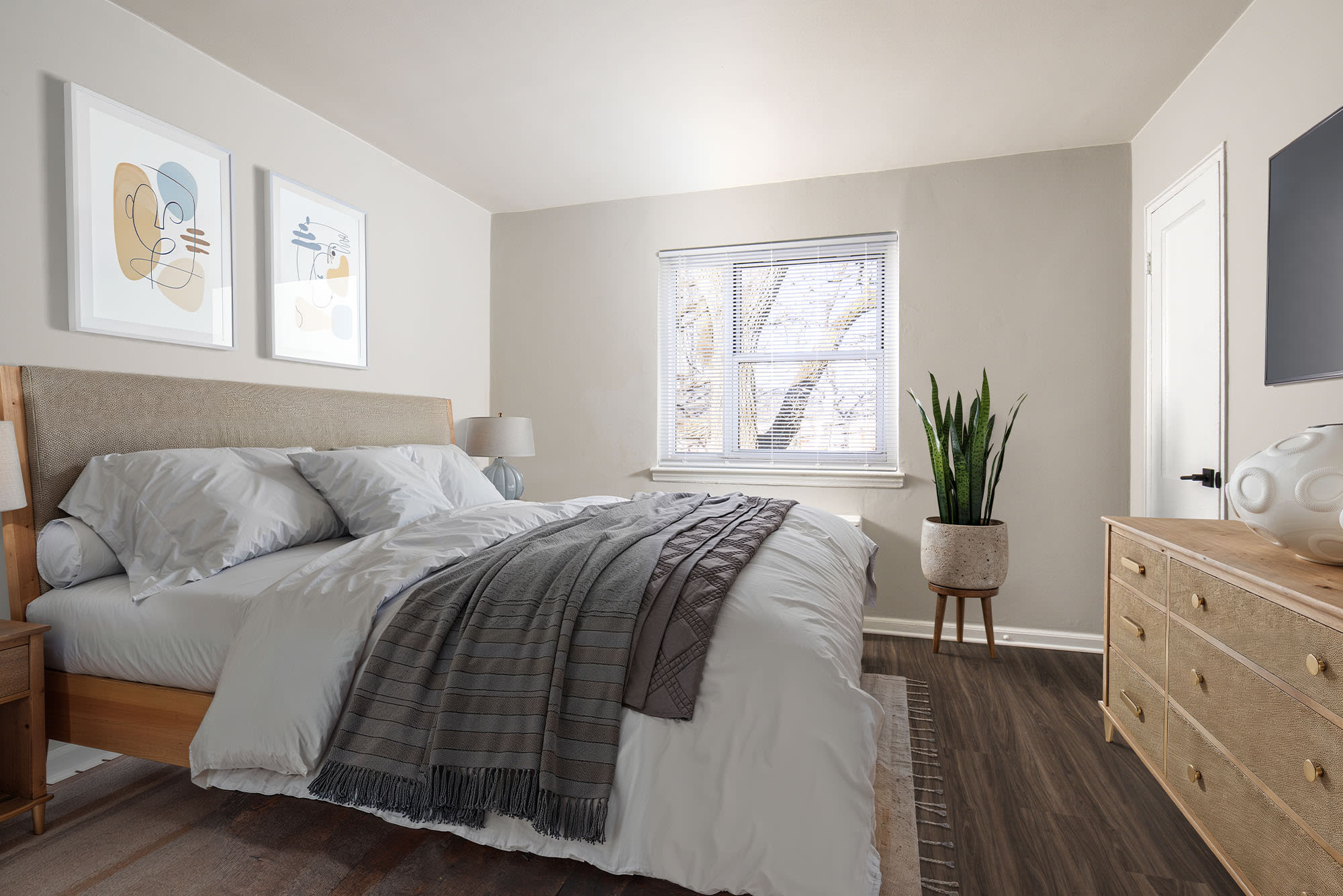 model bedroom at The Woodlands in Belleville, New Jersey