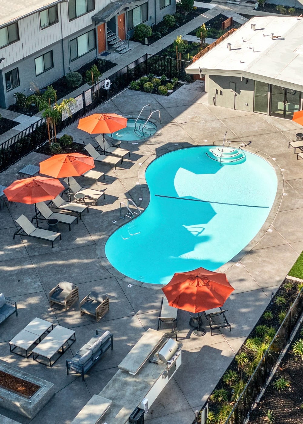 Aerial view of the pool at Mode in Sacramento, California