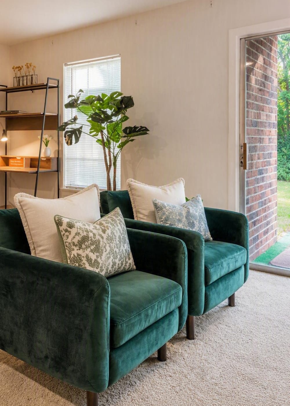 green velvet chairs at Willow Oaks Apartments in Richmond, Virginia
