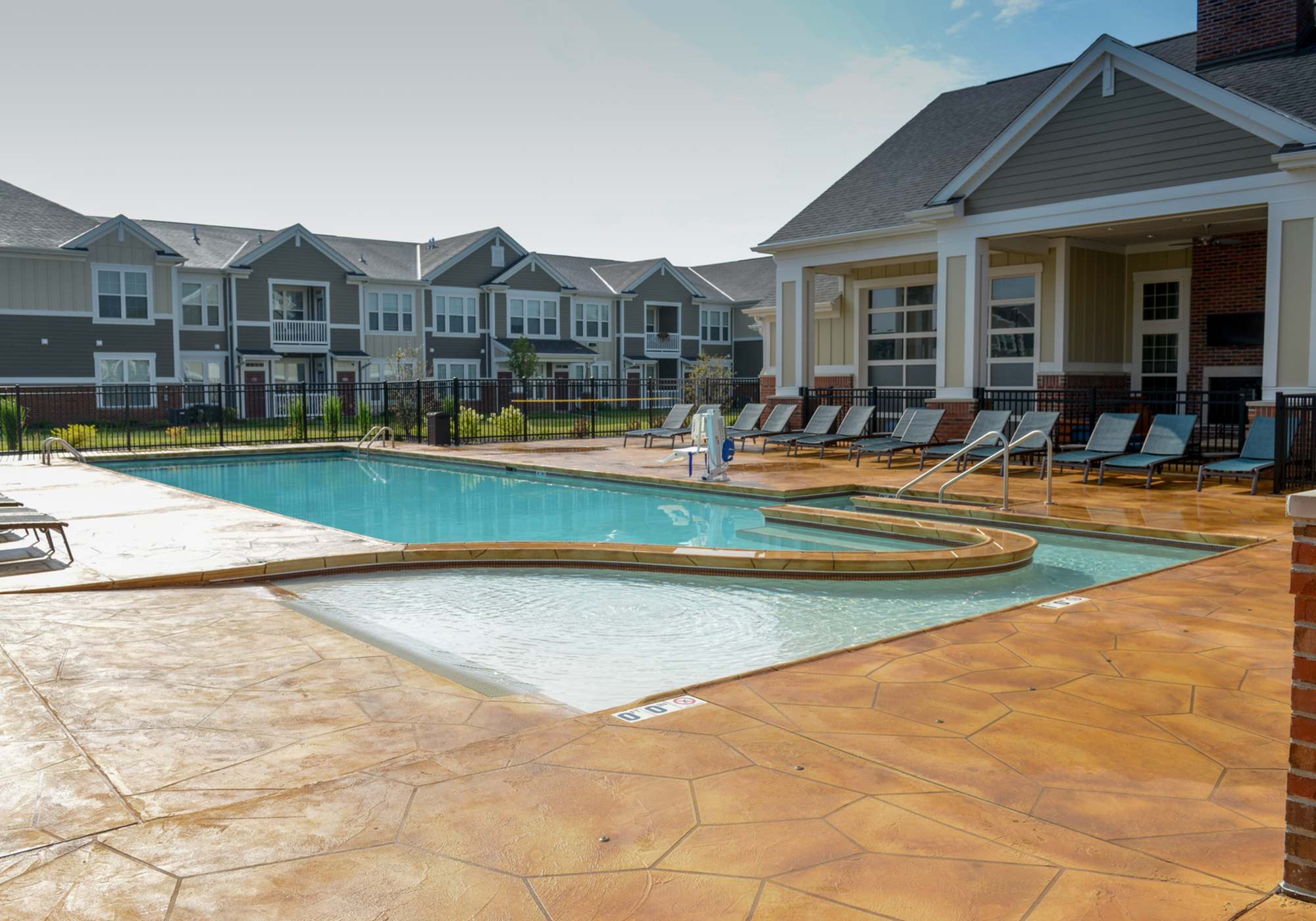Enclave at 127th Apartments apartments in Plainfield, Illinois