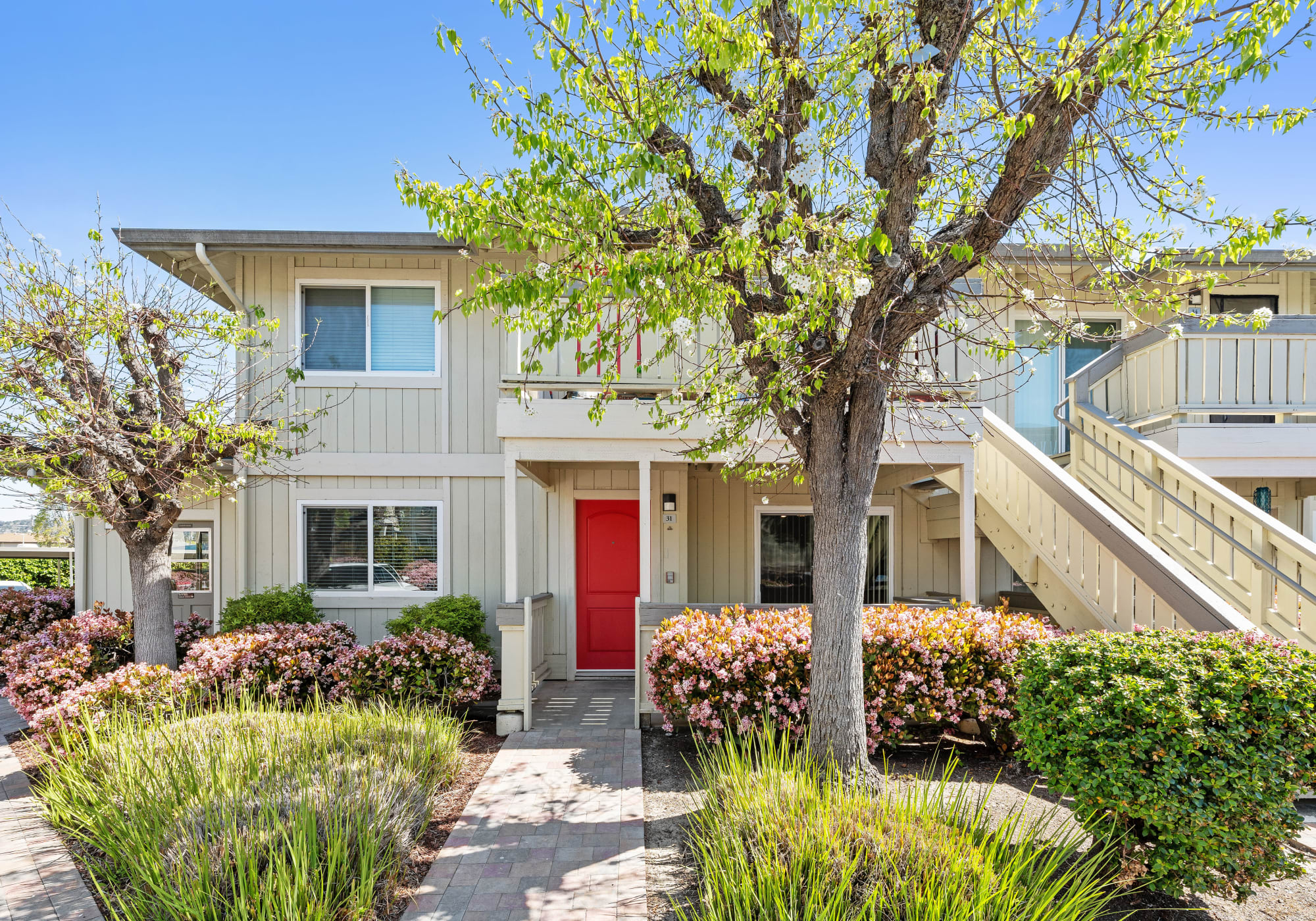 Summerhill Terrace Apartments in San Leandro, California