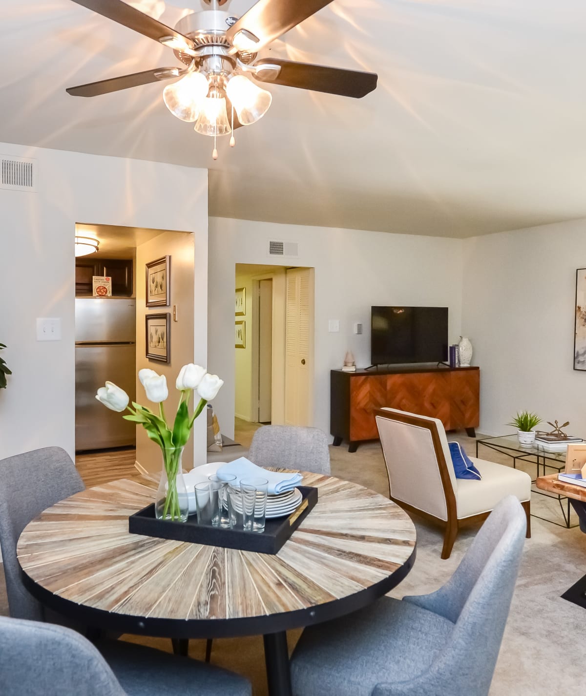 Apartments Townhomes In Ne Philadelphia Pa Sherwood Crossing