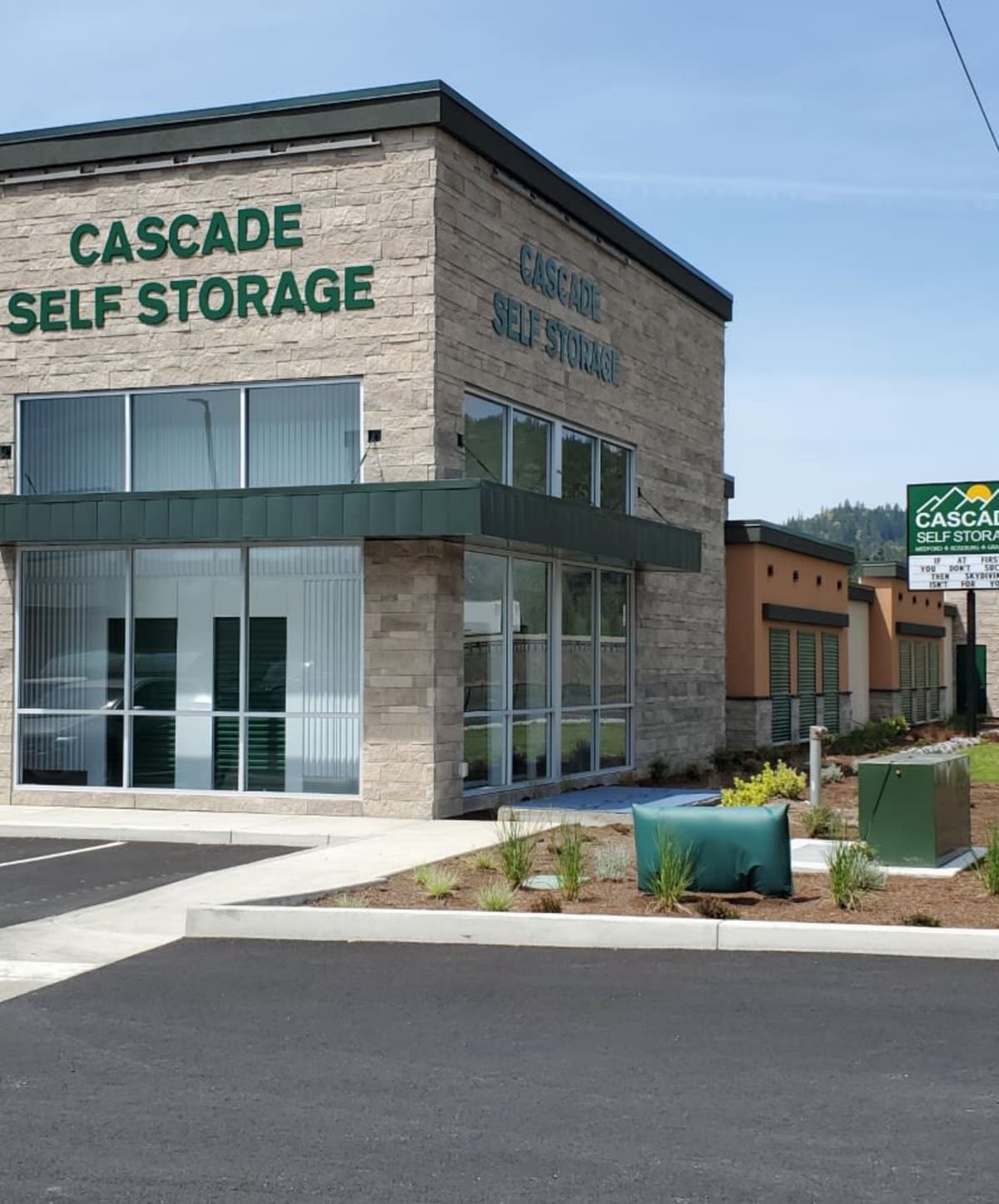 Cascade Self Storage in Grants Pass, Oregon