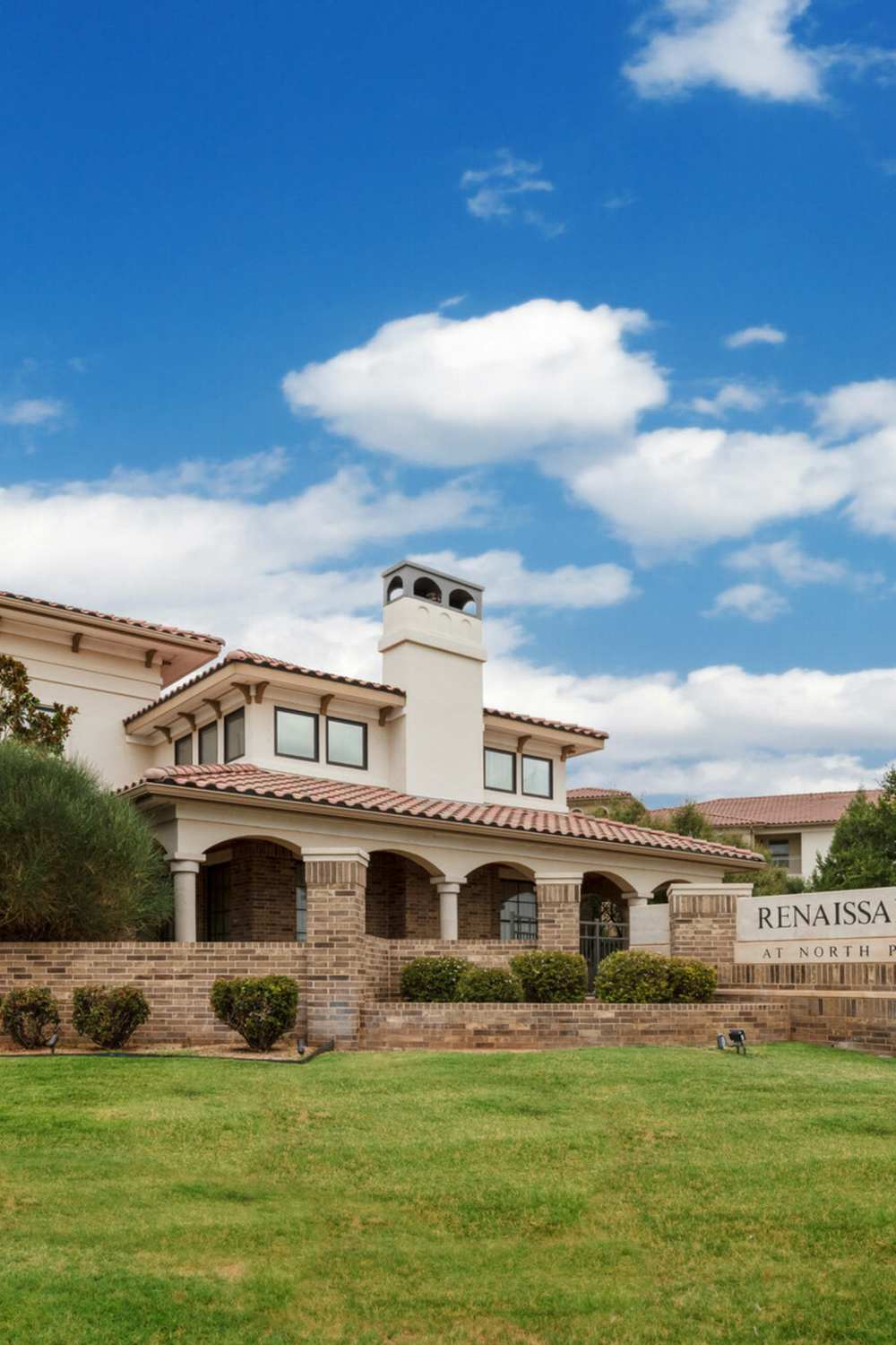 Apartment exterior at Renaissance At North Park in Lubbock, Texas