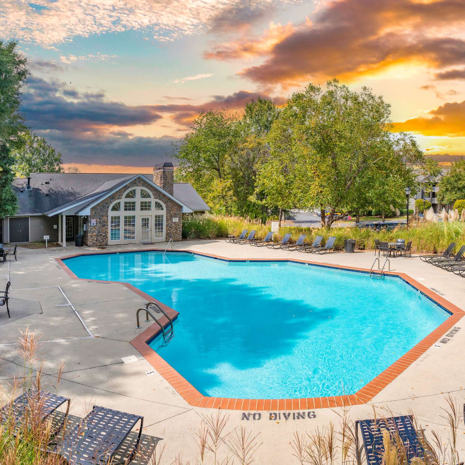 swimming pool at Hollis 7601 in Charlotte, North Carolina