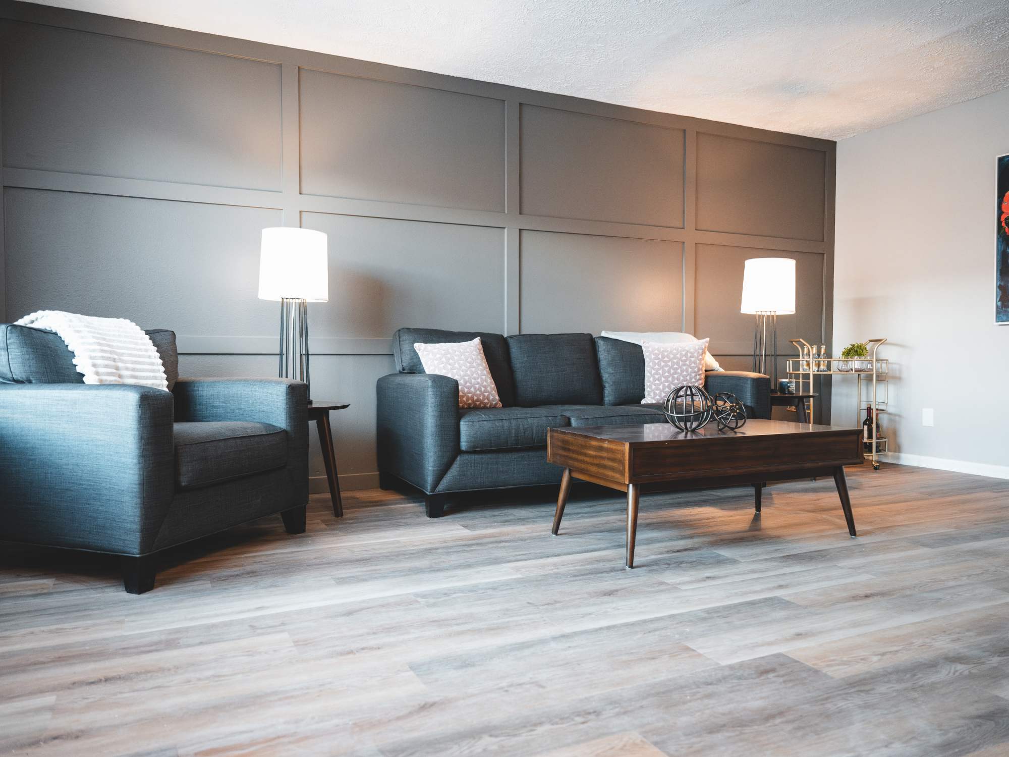 Living space with dark accents at Wynnwood at Freedom Road in Cranberry Township, Pennsylvania
