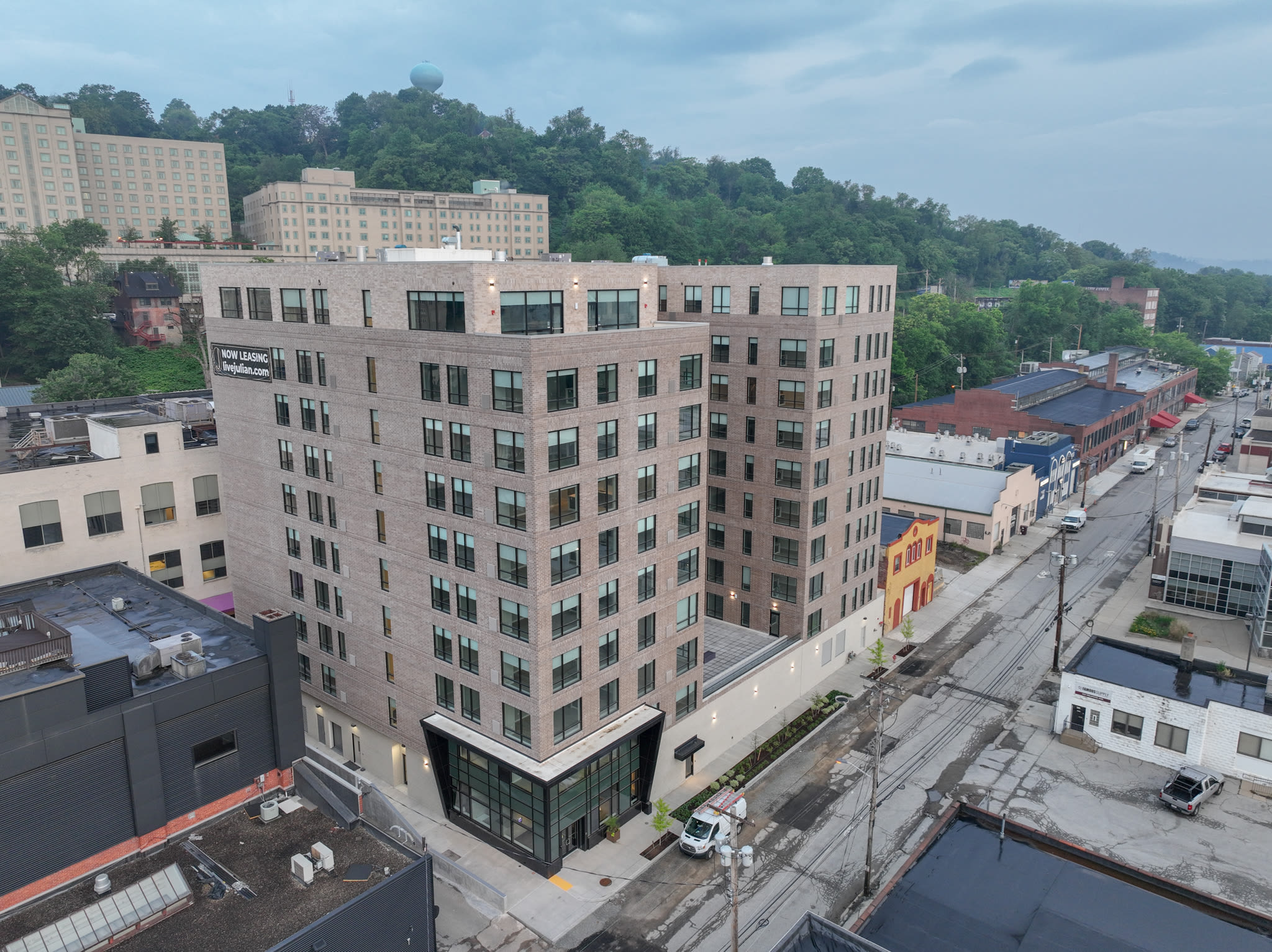 The Julian The Julian in Pittsburgh, Pennsylvania