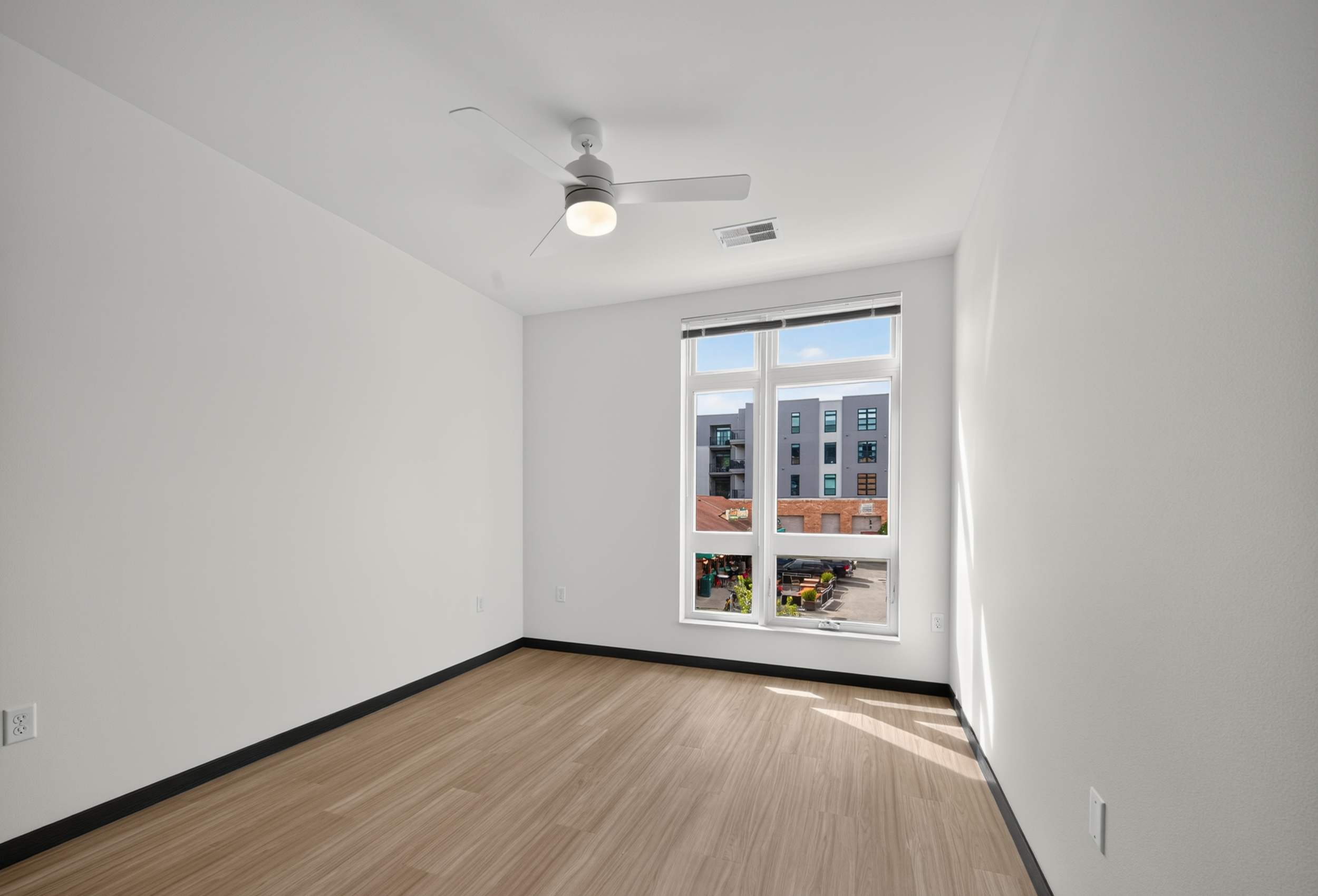 Floorplan H bedroom