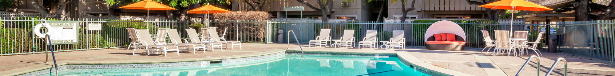 The Shadows Apartments' luxury amenities