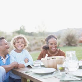 Find food and drink near Verona Park Apartments