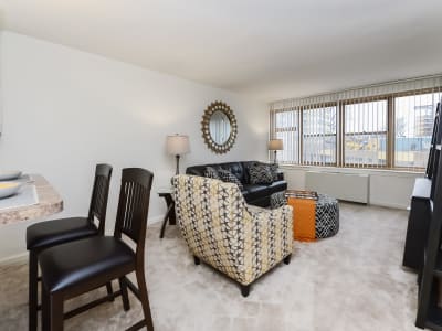 Well decorated living room at Parkview at Collingswood Apartment Homes in Collingswood, NJ