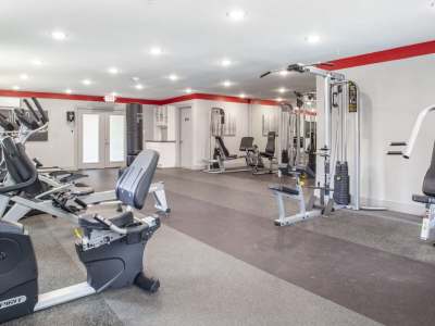 View amenities at Rayfords Edge Apartments in Spring, Texas