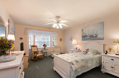 Bedroom at Windsor Oaks At Bradenton in Florida