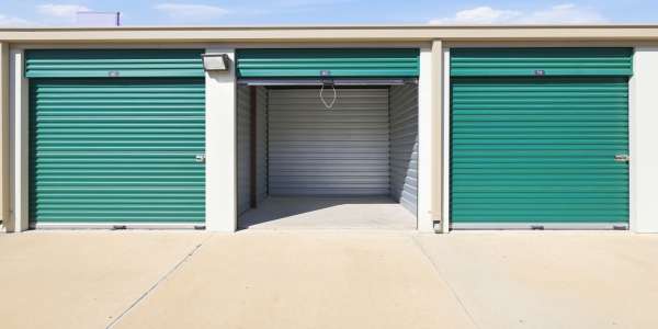 Moving packages near Storage Hub - Military in San Antonio, Texas