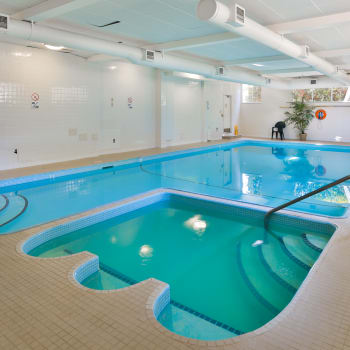 Pool and hot tub at Fraser Tolmie Apartments in Saanich