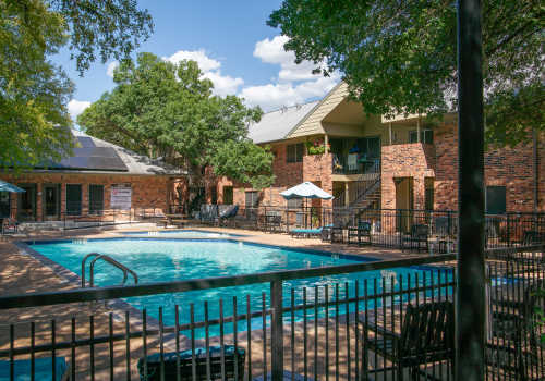 Swimming pool at Sierra Vista Apartments in Austin, Texas