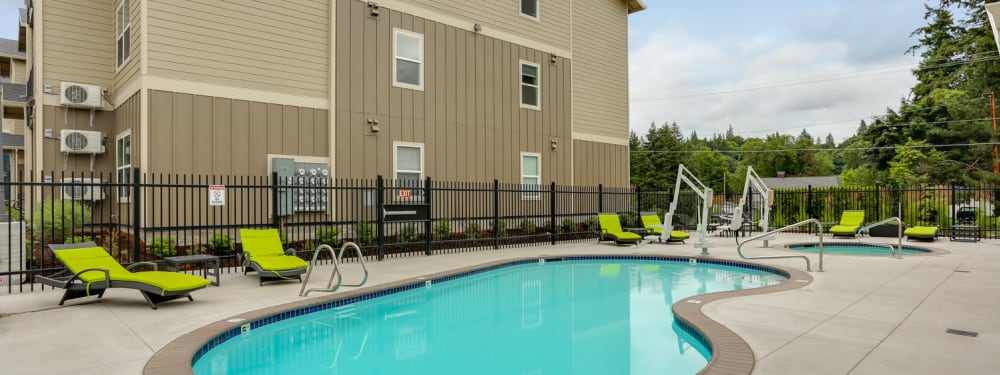 Pool and Spa at Haven Hills in Vancouver, Washington