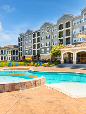 Resort-style swimming pool at The Abbey on Lake Wyndemere in The Woodlands, Texas