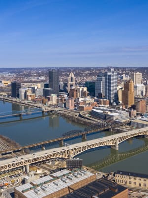 City views at Terminal 21 in Pittsburgh, Pennsylvania