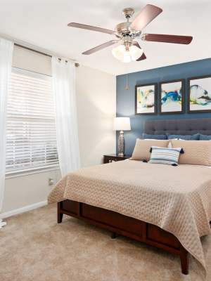 Modern Apartments at The Abbey At Enclave in Houston, Texas