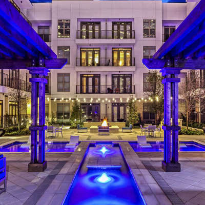 Apartments Exterior View at Anthem Cityline in Richardson, Texas