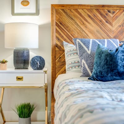 Modern bedroom with plenty of lighting at Sofi Shadowridge in Vista, California