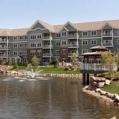 Learn more about Applewood Pointe of Bloomington at Southtown in Bloomington, Minnesota
