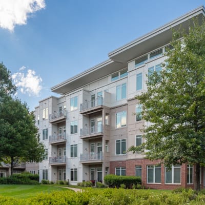 Exterior building at Arcadia at Rivers Edge in Medford, Massachusetts