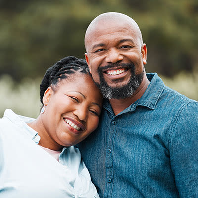 Happy couple at Sandhill Shores in Stillwater, Minnesota