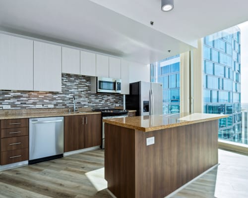 View our floor plans at The Vermont in Los Angeles, California