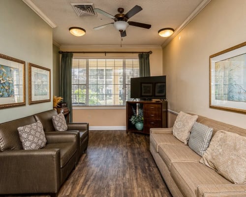 Common areas at Trustwell Living at Hunters Crossing Place in Gainesville, Florida