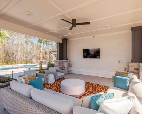 Alleia Outdoor Lounge Olympus Property REIT, LLC in Fort Worth, Texas
