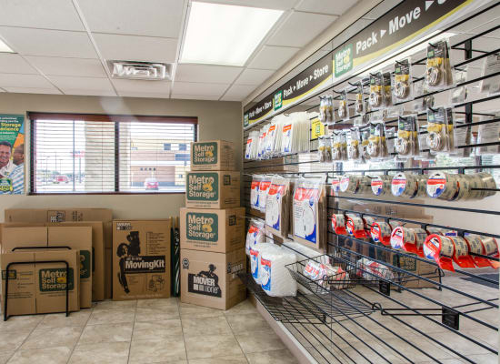 Facility Features offered at Metro Self Storage