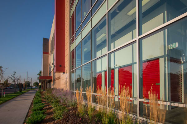 Self storage building exterior in La Mesa