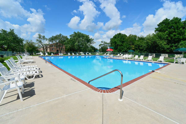 Beautiful pool at The Fairways Apartment Homes in Blackwood