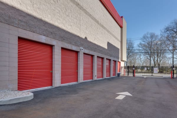 Drive-up units at Tampa self storage