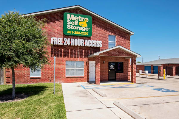 Storage Features In Corpus Christi Tx Metro Self Storage