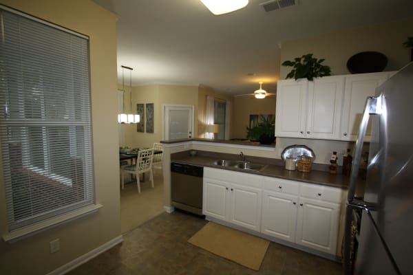 Dining room and kitchen at Legends Cary Towne in Raleigh, North Carolina