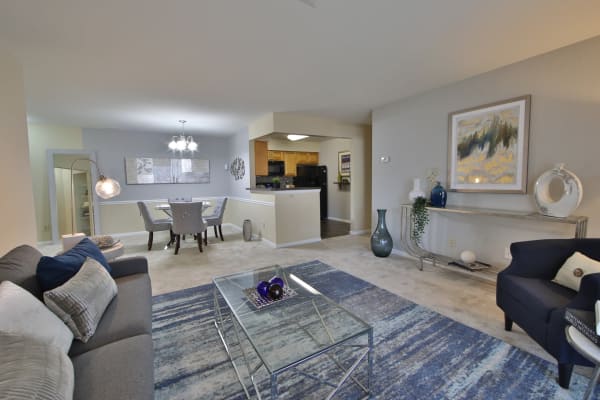 Take a virtual tour of a three bedroom apartment at Northampton Apartment Homes in Largo, Maryland