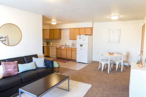 Affordable 2 & 3 Bedroom Apartments in Cedar Rapids, IA