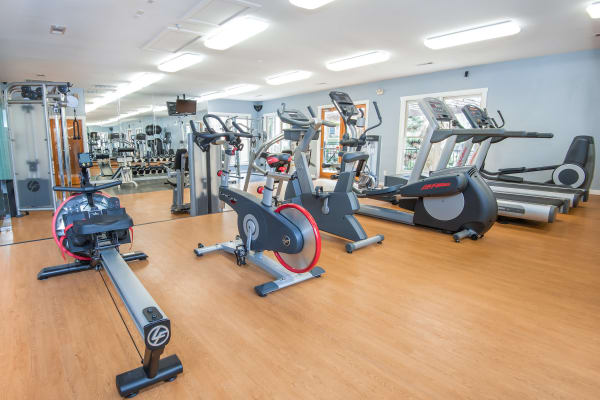 Fitness center at El Lago Apartments