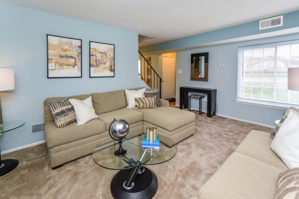 Take a virtual tour of a 2 bedroom, 1.5 baths floor plan at Montgomery Woods Townhomes in Harleysville, Pennsylvania