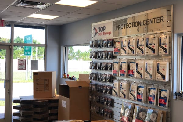 Self Storage in Miami Gardens Florida with moving supplies