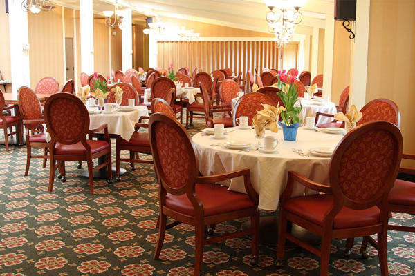 Dining area at the senior facility at Cardinal Village in Sewell, New Jersey