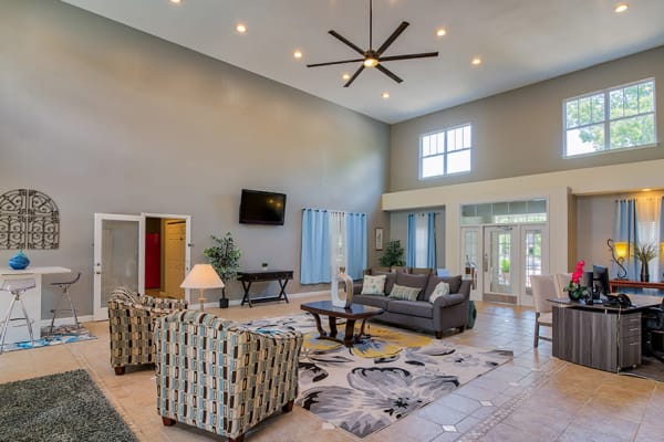 Take a virtual tour of a three bedroom apartment at Crescent at Wolfchase in Memphis, Tennessee