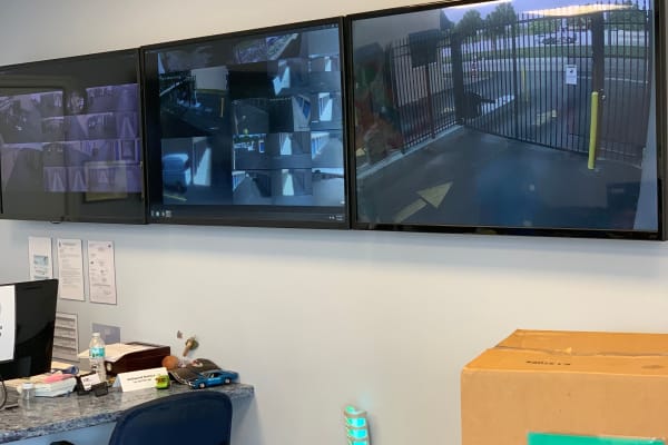 Secure Self Storage in Miami Gardens, FL