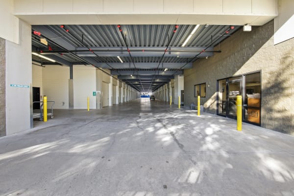 Large open driveways through My Neighborhood Storage Center in Orlando, Florida