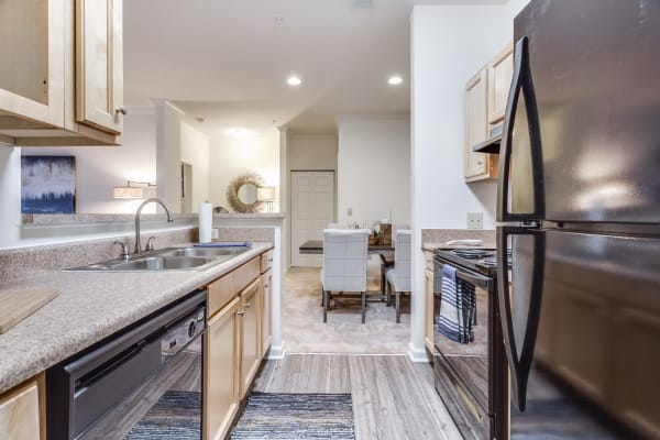 Building 2 amenities at The Enclave at Deep River in Greensboro, North Carolina